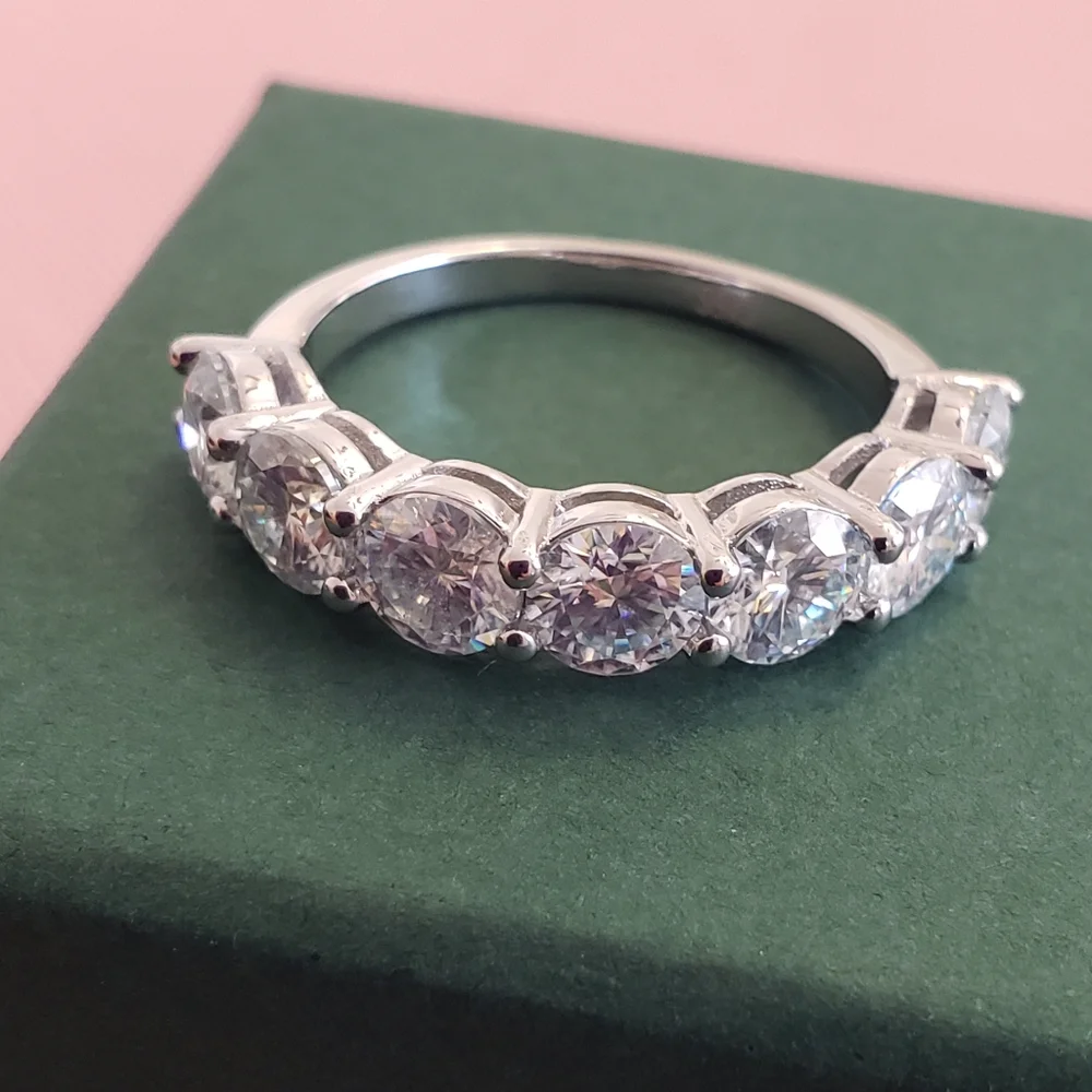 GRA CERTIFIED MOISSANITE RING SIZE 8 - Picture 1 of 7